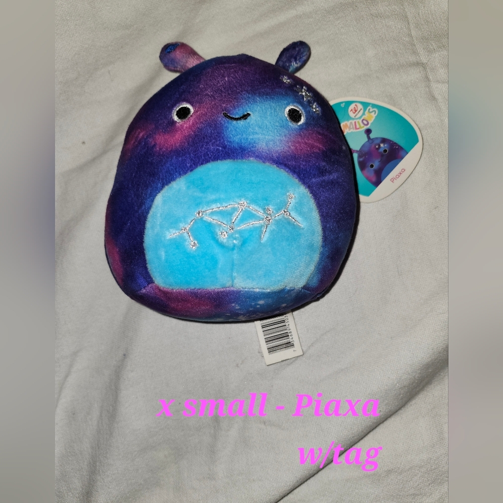 Squishmallows Piaxa the Alien 5" Stuffed Plush
